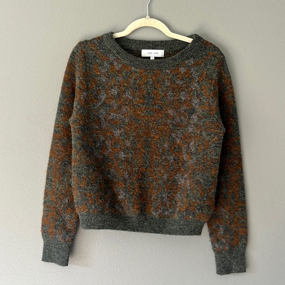 John + Jenn Women's Small Sweater Crewneck Long Sleeve Acrylic Wool Blend - Picture 1 of 8